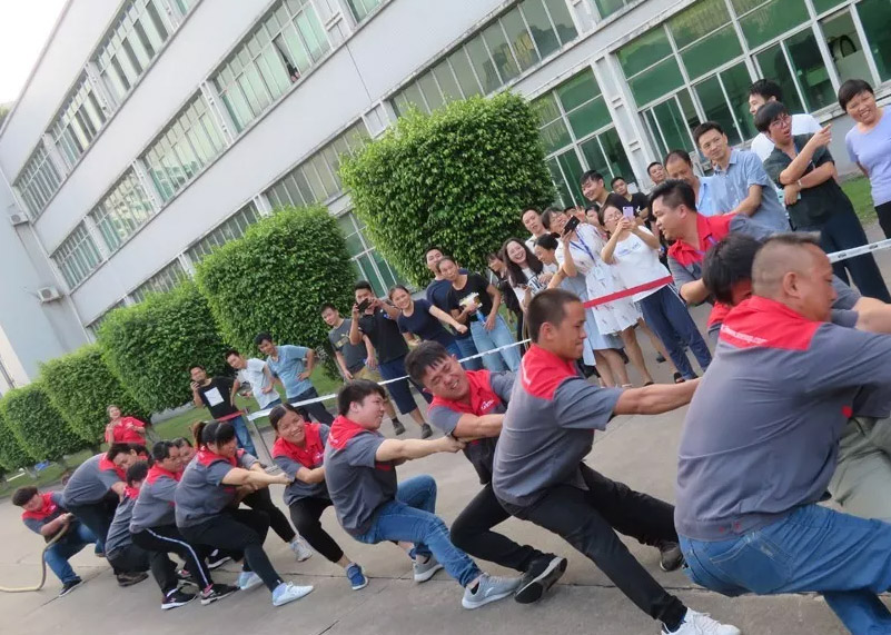 庆国庆 | 记今年会显示“党群杯”拔河比赛
